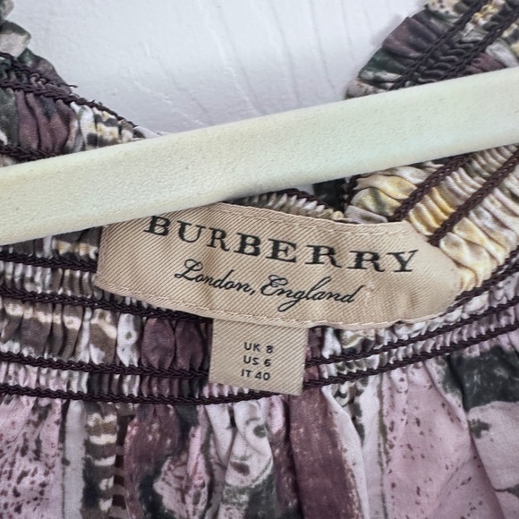 Burberry Printed Blouse in size 6 - Picture 4 of 5